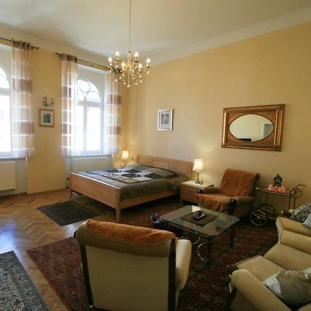 Apartment No. 20 Jaltska 3 Карлові Вари Екстер'єр фото